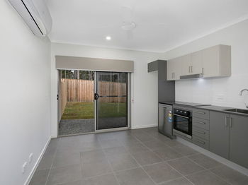 Image 4 for 2/12 Opera St, Ripley  QLD  4306