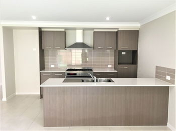 Image 3 for 15 Portree Cres, Heathwood  QLD  4110