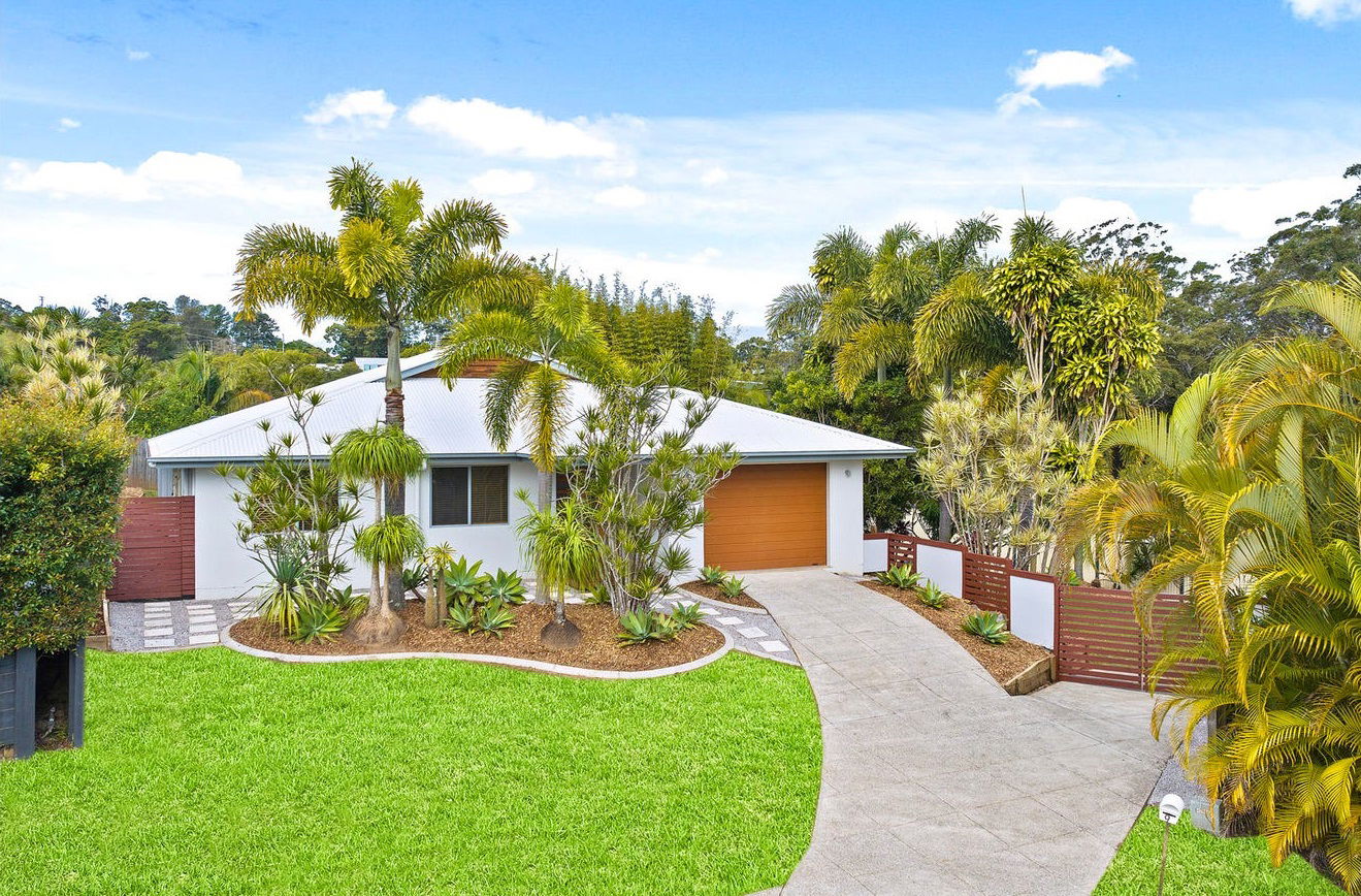 Main listing image for 9 Killarney Cres, Nambour  QLD  4560