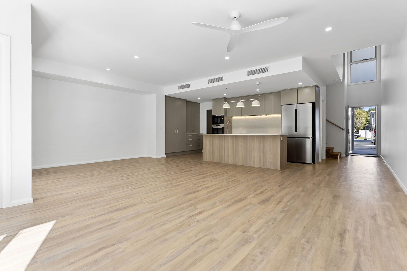 Main listing image for 4/27 Ngungun St, Dicky Beach  QLD  4551