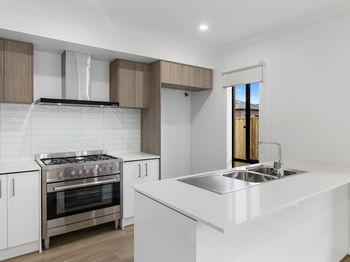 Image 5 for 4 Kardak St, Tarneit  VIC  3029