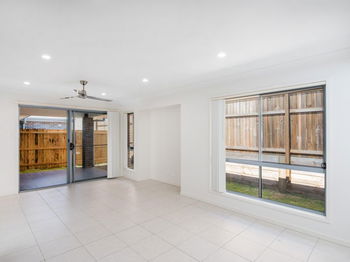 Image 4 for 1/28 Gannett Street, Redbank Plains  QLD  4301