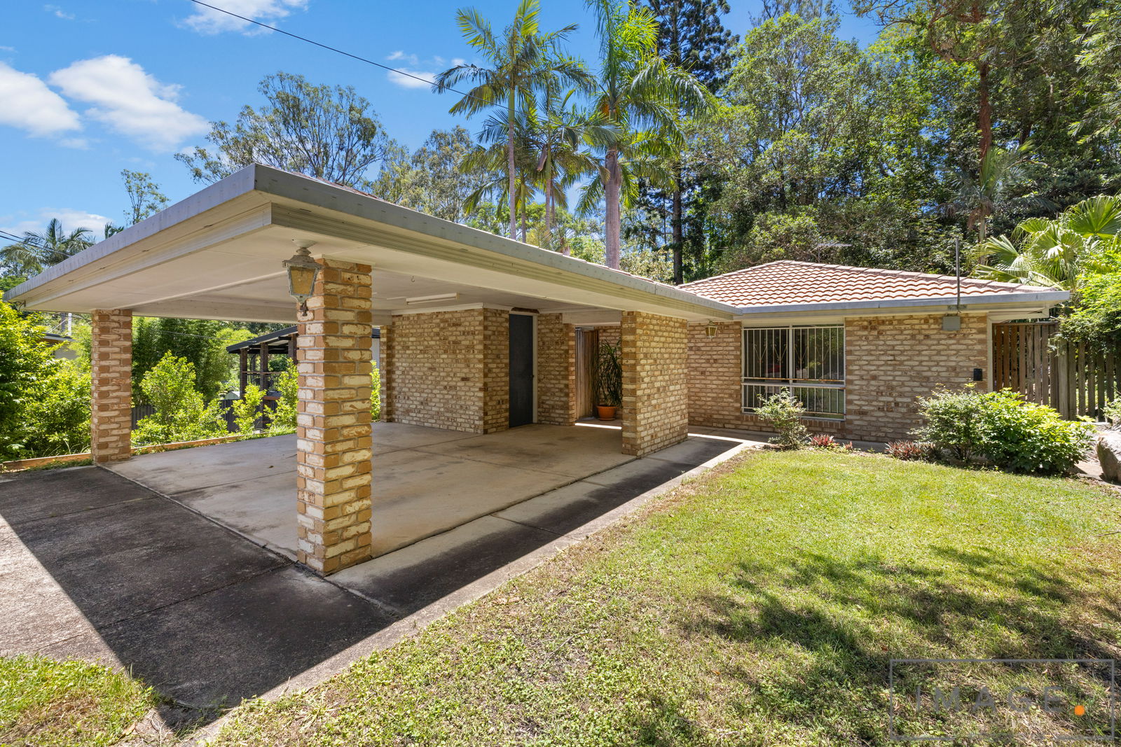 Main listing image for 4 Portley St, Bundamba  QLD  4304