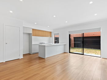 Image 4 for 12 Goss Walk, Donnybrook  VIC  3064