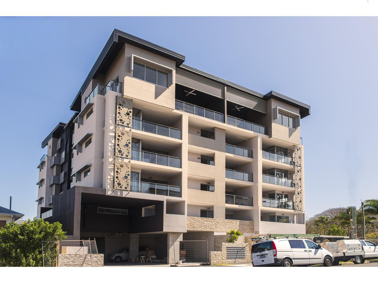 Main listing image for 4/20-22 Lawley St, Kedron  QLD  4031