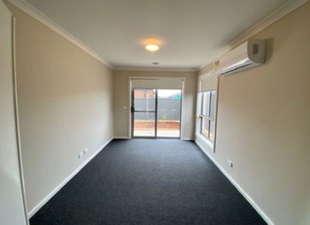 Image 5 for 6 Keynes Pl, Strathtulloh  VIC  3338