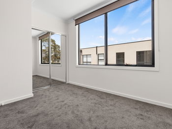 Image 6 for 50 Gagan Cres, South Morang  VIC  3752