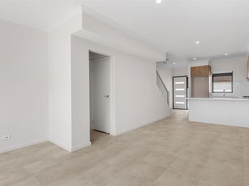 Image 4 for 50 Gagan Cres, South Morang  VIC  3752