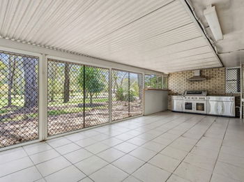 Image 6 for 9 Pardalote Pl, Bellmere  QLD  4510
