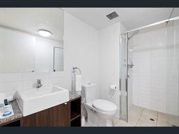 Image 5 for 217/420 Queen St, Brisbane City  QLD  4000