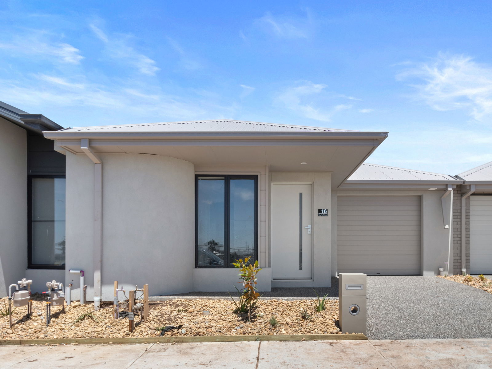 Main listing image for 16 Rourke St, Tarneit  VIC  3029
