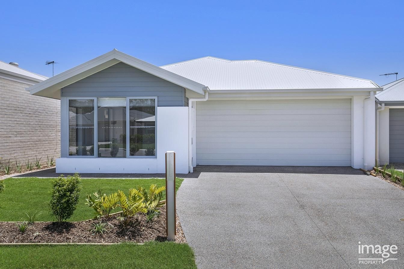 Main listing image for 61 Chambers Ridge Blvd, Park Ridge  QLD  4125