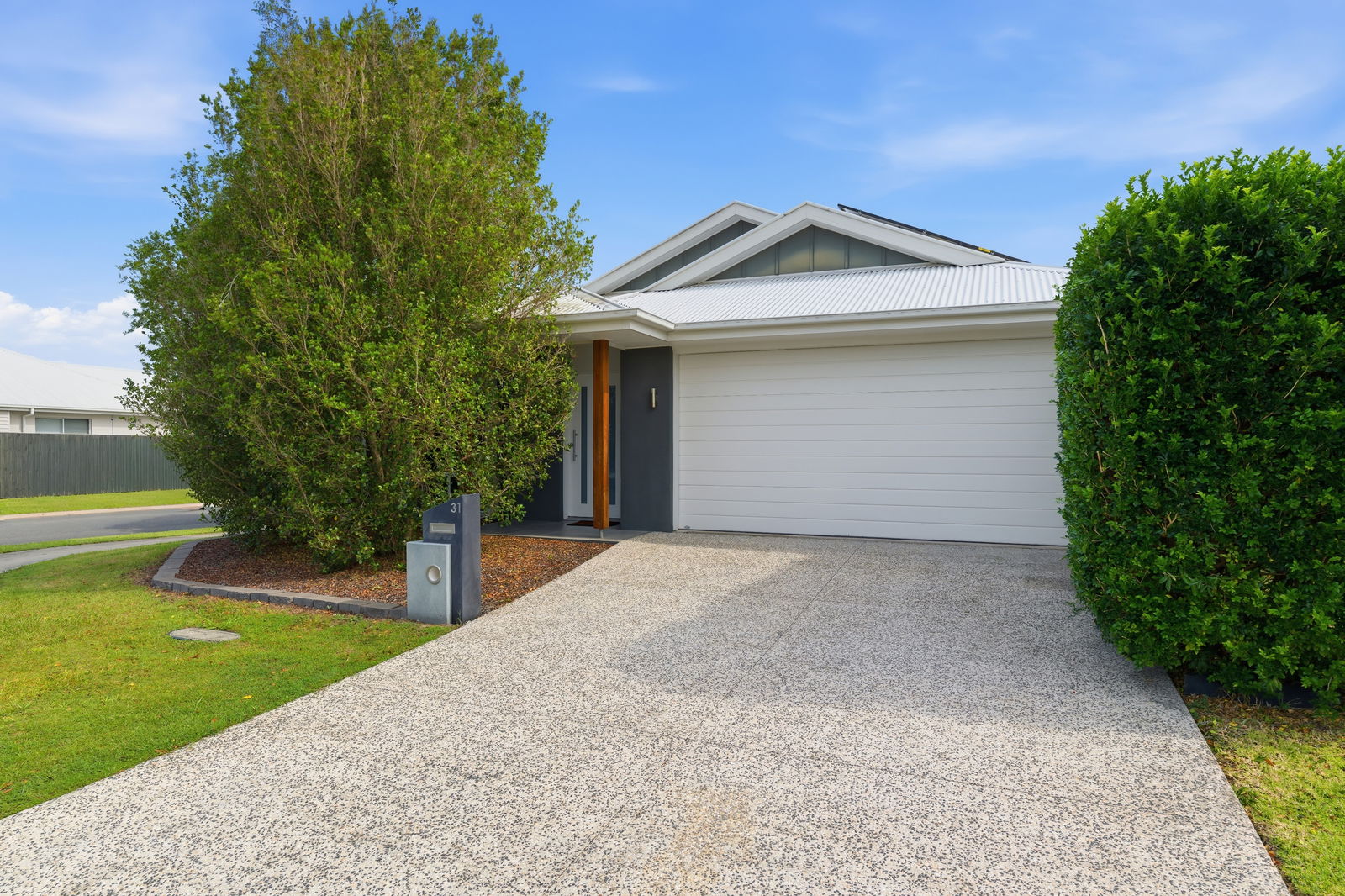 Main listing image for 31 Locke Cres, Baringa  QLD  4551