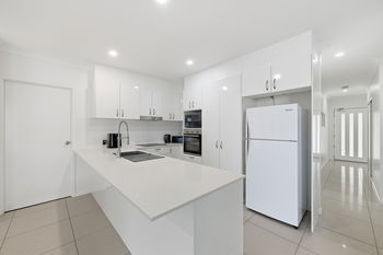 Image 3 for 31 Locke Cres, Baringa  QLD  4551