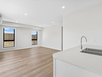 Image 4 for 24 Rourke St, Tarneit  VIC  3029