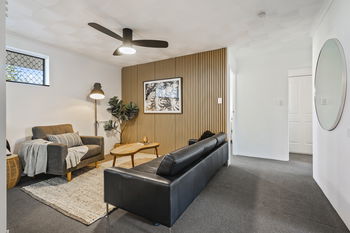 Image 3 for 1/13-15 Marine Parade, Redcliffe  QLD  4020