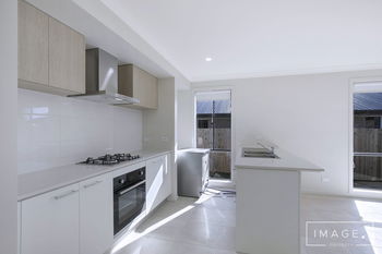 Image 4 for 30 Niels Cres, Park Ridge  QLD  4125