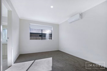 Image 6 for 30 Niels Cres, Park Ridge  QLD  4125