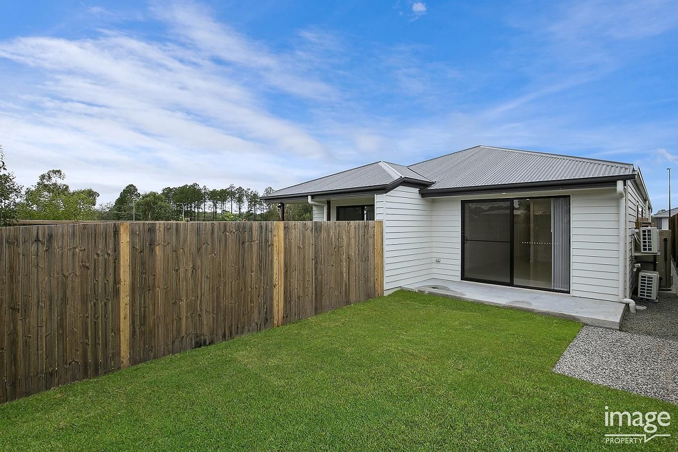 Main listing image for 2/66 Anne St, Park Ridge  QLD  4125