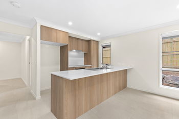 Image 3 for 27 Niles Court, Bahrs Scrub  QLD  4207