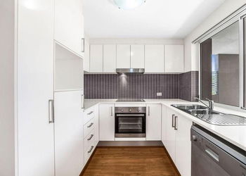 Image 4 for 1/7 Selborne St, Mount Gravatt East  QLD  4122