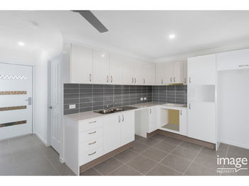 Image 3 for 2/15 Bulloo Cres, Brassall  QLD  4305