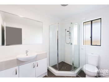 Image 5 for 2/15 Bulloo Cres, Brassall  QLD  4305