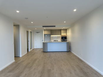 Image 4 for 205/180 Marine Parade, Labrador  QLD  4215