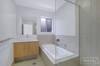 Image 5 for 10 Bill Watson Way, Pallara  QLD  4110