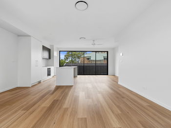 Image 3 for 5/101 Landsborough Parade, Golden Beach  QLD  4551