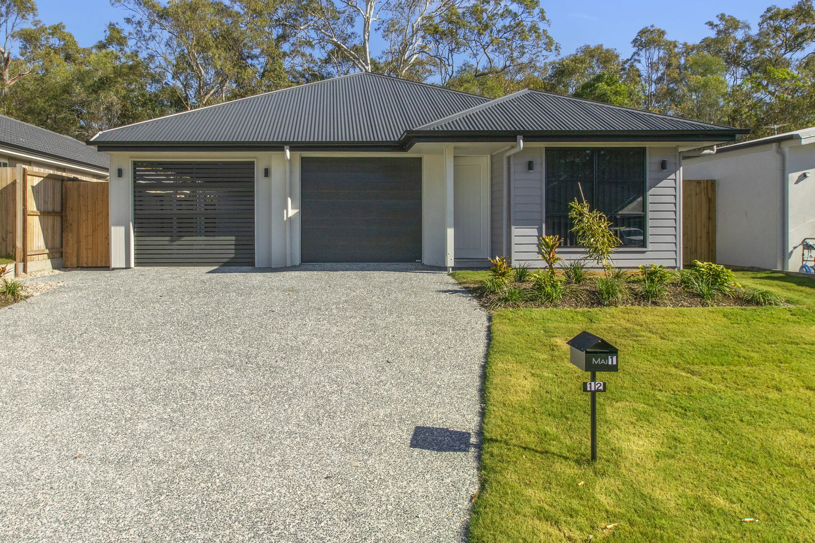 Main listing image for 2/12 Brooklyn Cl, Park Ridge  QLD  4125