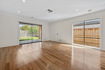 Image 5 for 63 Thoroughbred Dr, Clyde North  VIC  3978