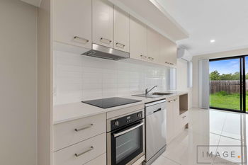 Image 4 for 2/66 Locke Cres, Redbank Plains  QLD  4301