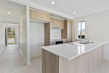 Image 3 for 1/56 Spring Rd, Gympie  QLD  4570