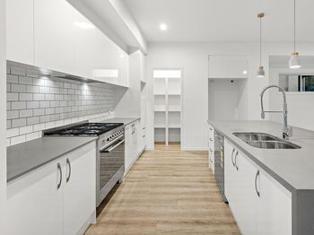 Image 6 for 16 Armstrong Rd, Cannon Hill  QLD  4170