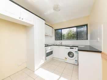 Image 4 for 4/33 Duke St, Kangaroo Point  QLD  4169