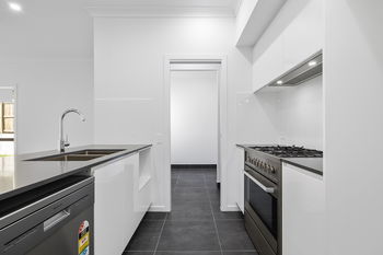 Image 4 for 10 Spicers Cct, Yarrabilba  QLD  4207