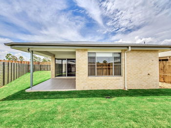 Image 3 for 50 Harvey Cir, Griffin  QLD  4503
