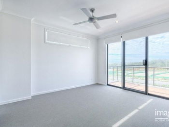 Image 6 for 140 Spring Mountain Blvd, Spring Mountain  QLD  4300