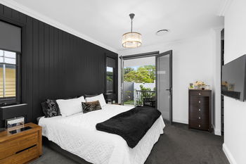 Image 6 for 32 McLennan St, Woody Point  QLD  4019