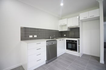 Image 3 for 2/15 Garfield Terrace, Everton Hills  QLD  4053