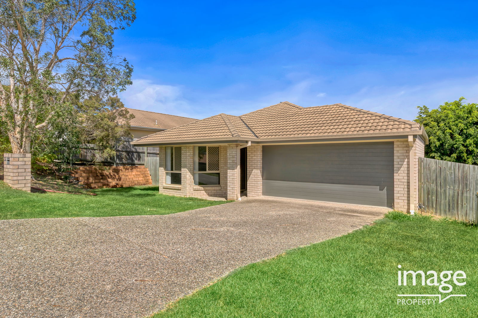 Main listing image for 32 Davies St, Goodna  QLD  4300