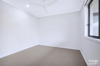 Image 4 for 2/56 Arburry Cres, Brassall  QLD  4305