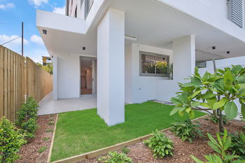 Image 3 for 101/8 Lilla St, Woody Point  QLD  4019