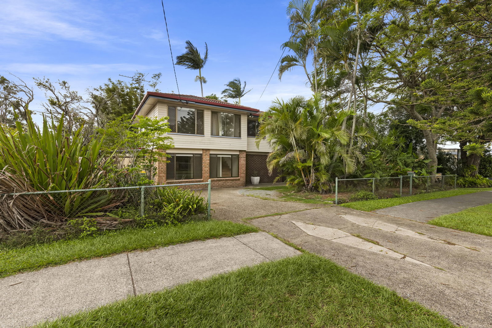 Main listing image for 18 Prince of Wales Parade, Alexandra Hills  QLD  4161