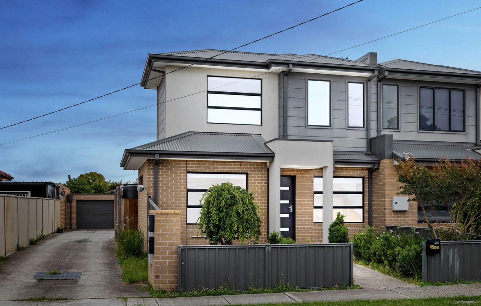 Main listing image for 2/107 Warwick Rd, Sunshine North  VIC  3020