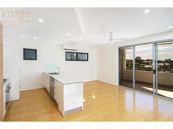 Image 3 for 2/15 Alice St, Kedron  QLD  4031