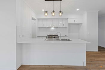 Image 4 for 12 Eucalyptus St, Greenbank  QLD  4124