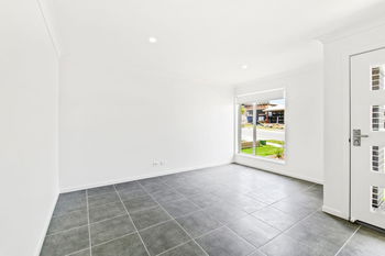 Image 3 for 6 Harper St, Flagstone  QLD  4280