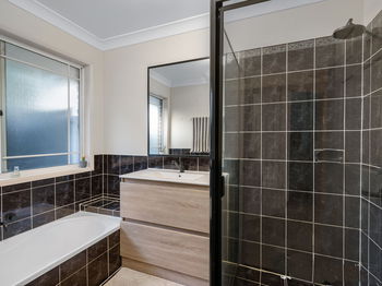 Image 5 for 4 Greenway Cct, Springfield  QLD  4300